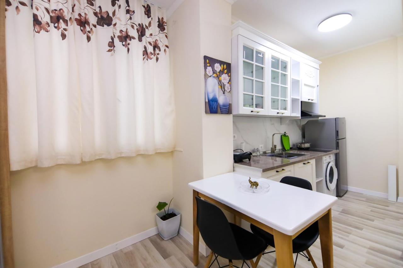 Nazari Apartment 1 Τίρανα Εξωτερικό φωτογραφία